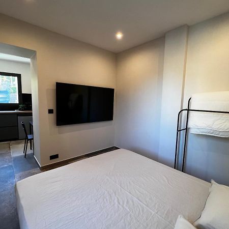 Studio Centre-Ville Du Lavandou เลอลาวองดูว์ ภายนอก รูปภาพ